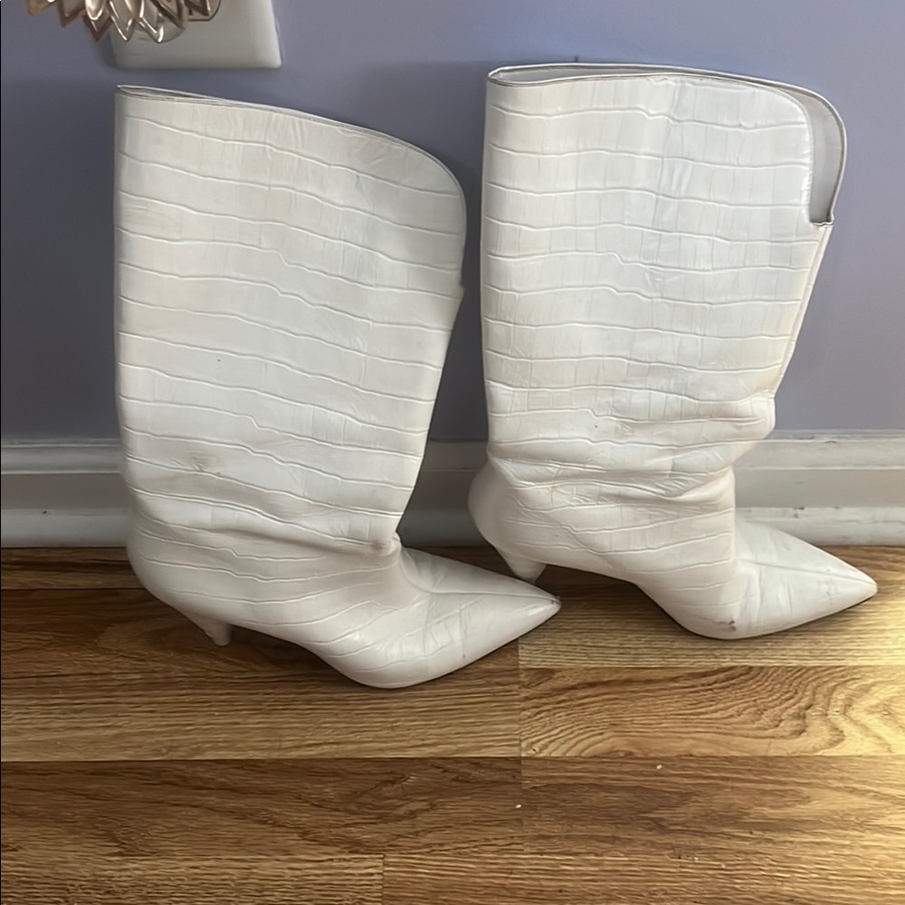White Croc-Embossed Women's Boots